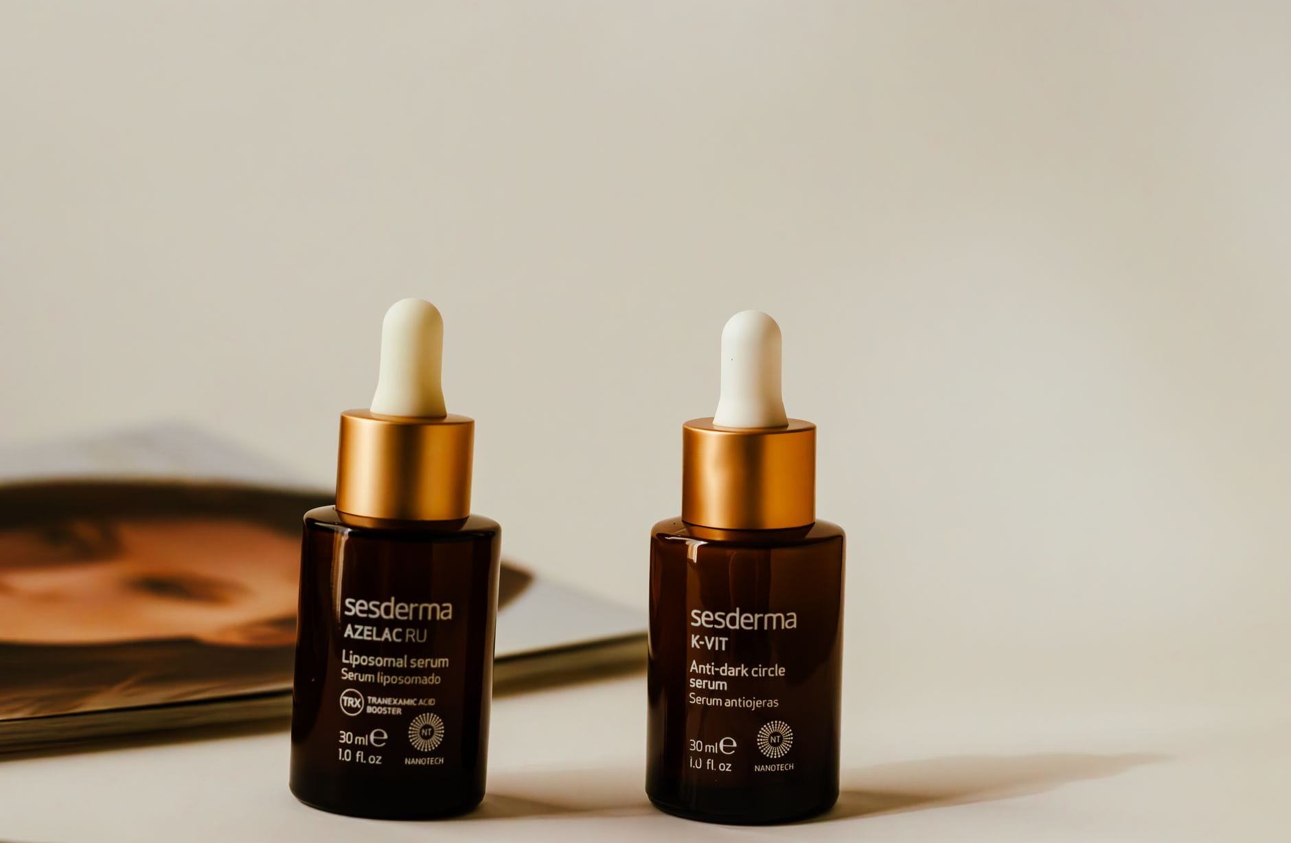 Poranna i wieczorna rutyna anti-aging: jak ułożyć pielęgnację, by działała synergicznie